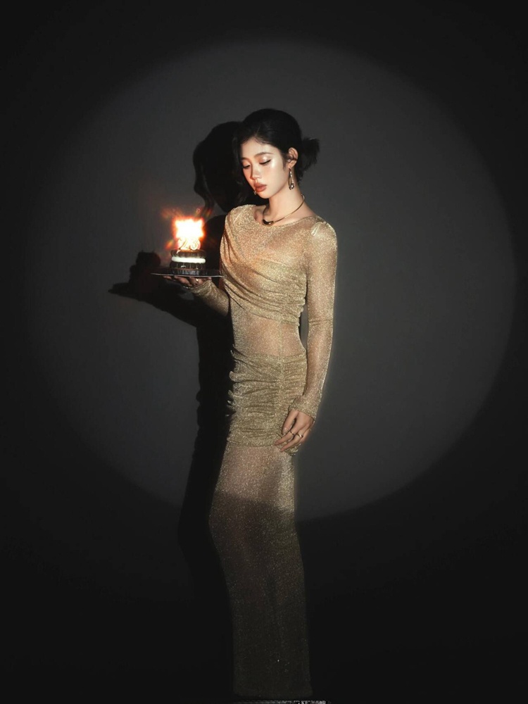 Personal Portrait Image Photo  - Ethnic Fashion Magazine recension och pris