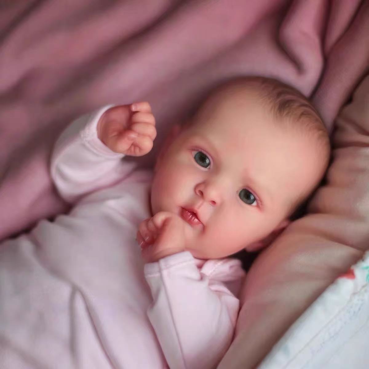 Lifelike 48cm Reborn Baby Doll - Ethnic Fashion House recension och pris